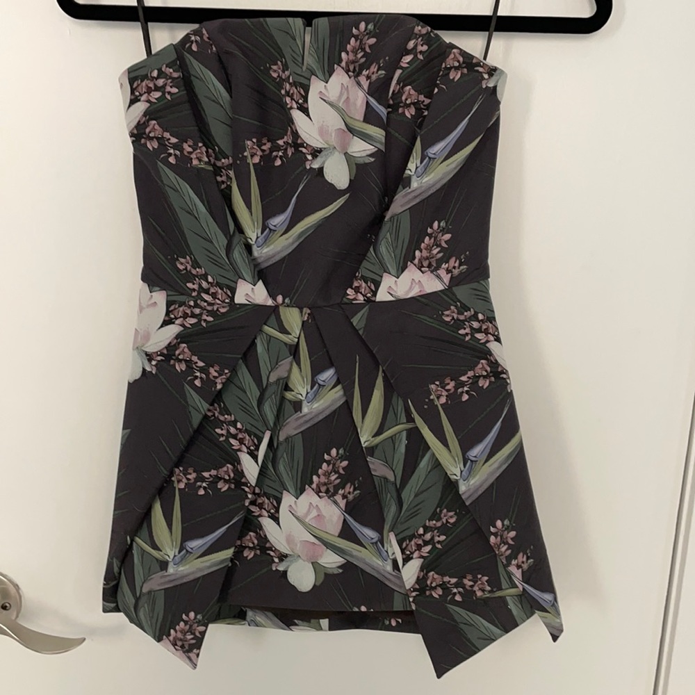 “StyleStalker” bustier top